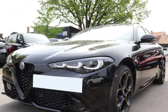 Alfa Romeo Giulia 2.0 Turbo Intensa Q4
