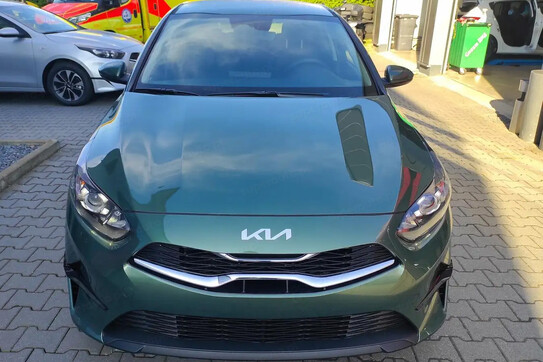 Kia Ceed 1.5 T-GDI M