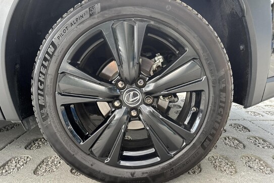 Lexus UX 200 GPF F Impression 2WD
