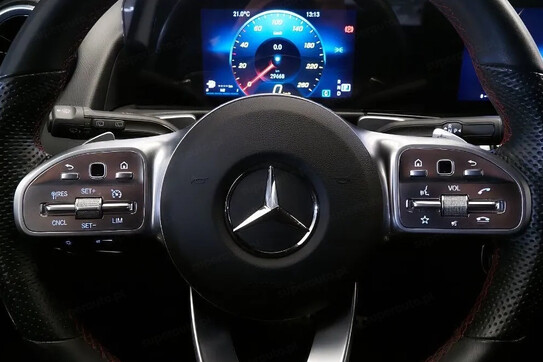 Mercedes GLB 200 4-Matic AMG Line 8G-DCT