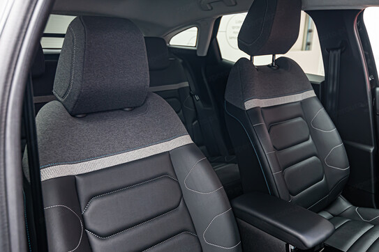 Citroen C4 1.2 PureTech Shine S&S EAT8
