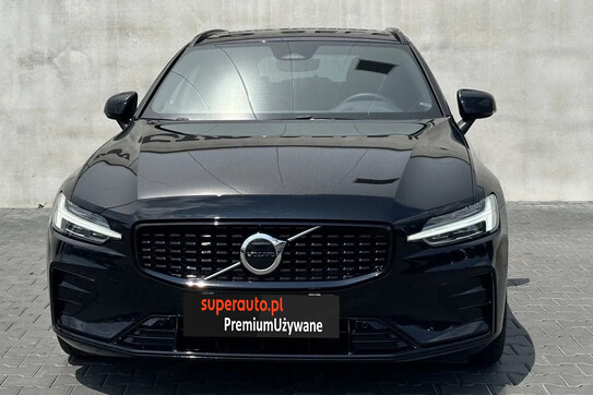 Volvo V60 B4 B Plus Dark