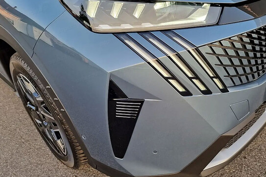 Peugeot 3008 GT e-DCS6 1.2 mHEV