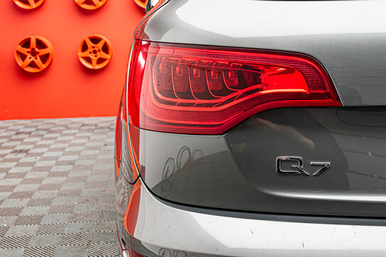 Audi Q7 3.0 TDI DPF quattro Tiptr.