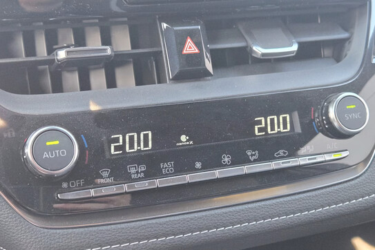 Toyota Corolla GR Sport 2.0 Hybrid Dynamic Force