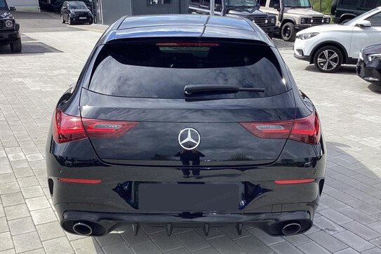 Mercedes CLA AMG 35 4-Matic Shooting Brake