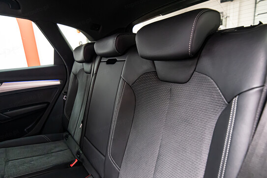 Audi Q5 40 TDI mHEV quattro S Line S tronic