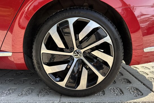 Volkswagen Arteon R-Line 2.0 TSI  DSG