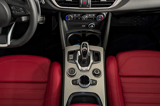 Alfa Romeo Stelvio Veloce Q4