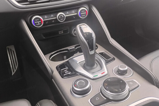 Alfa Romeo Giulia Turbo Veloce Q4