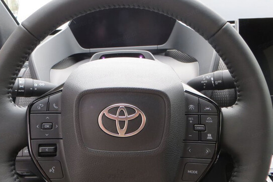 Toyota bZ4X Prestige 4x2 Electric