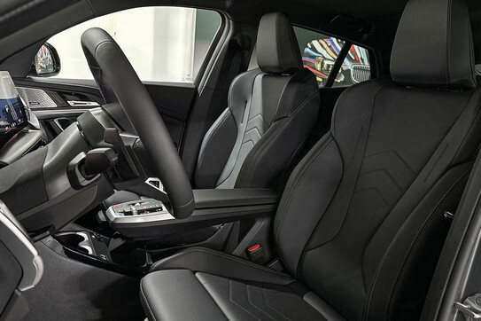 BMW iX2 eDrive20
