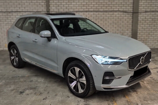 Volvo XC60 T6 Plug-In Hybrid AWD Plus Bright