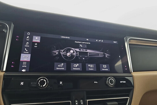 Porsche Macan Standard