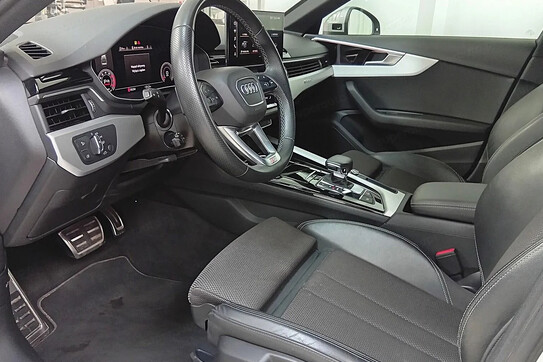Audi A4 40 TDI quattro