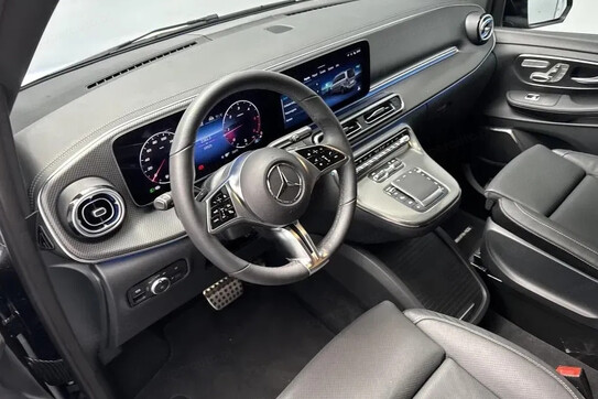 Mercedes V Klasa 300 d 4MATIC Exclusive (ekstra dł)