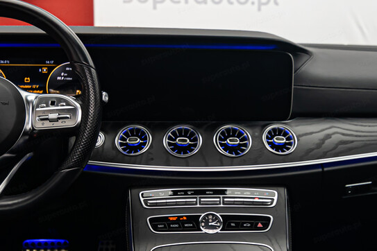 Mercedes E Klasa E 300 Coupe 2.0 9G-TRONIC