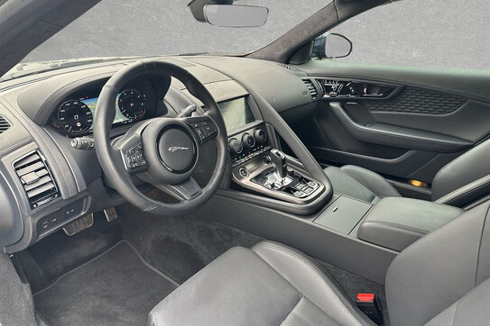 Jaguar F-Type P450 V8 AWD Edition 75