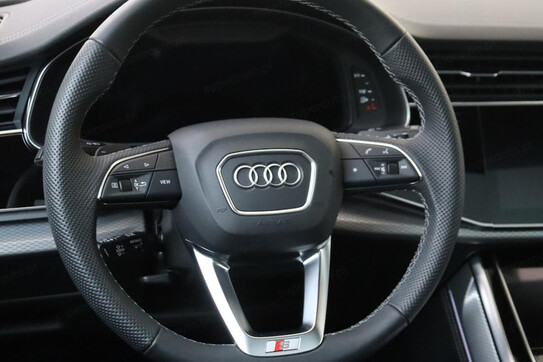 Audi Q7 50 TDI quattro S Line