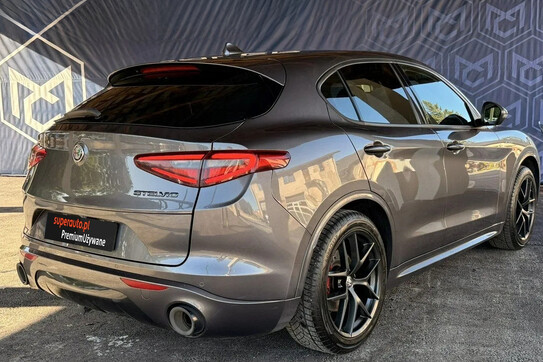Alfa Romeo Stelvio Veloce Q4