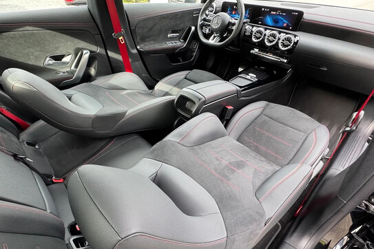 Mercedes CLA AMG 35 4-Matic Shooting Brake