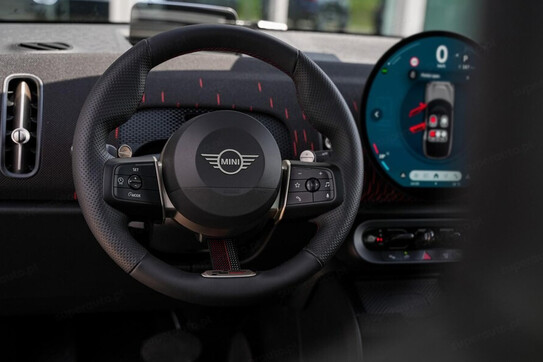 Mini Countryman S ALL4 Linia John Cooper Works