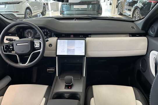 Land Rover Discovery Sport D165  Dynamic SE