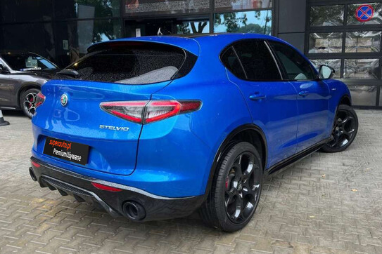 Alfa Romeo Stelvio Turbo Veloce Q4