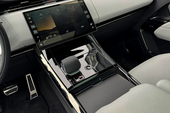 Land Rover Range Rover Sport D250 S