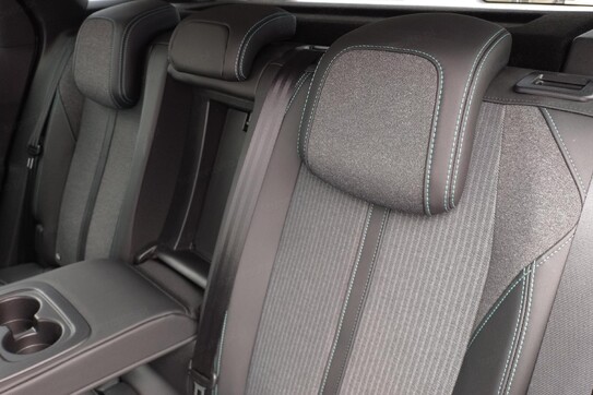 Peugeot 3008 Allure Pack 1.2 PureTech  S&S EAT8