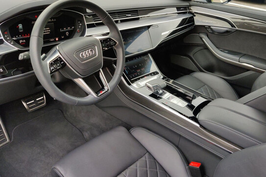 Audi A8 50 TDI quattro