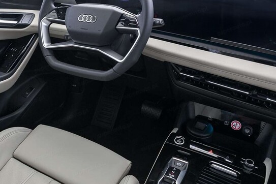 Audi Q6 e-tron quattro