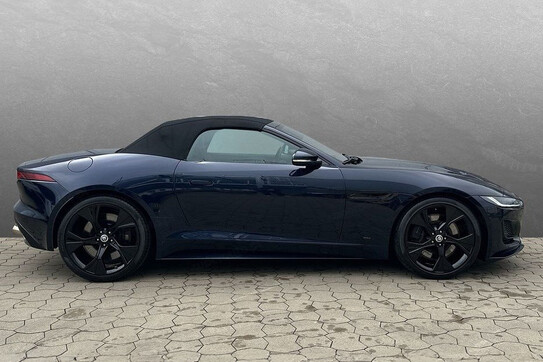 Jaguar F-Type P450 V8 AWD Edition 75