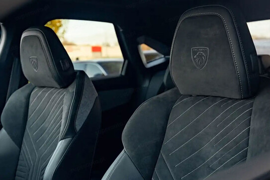 Peugeot 3008 GT e-DCS6 1.2 mHEV