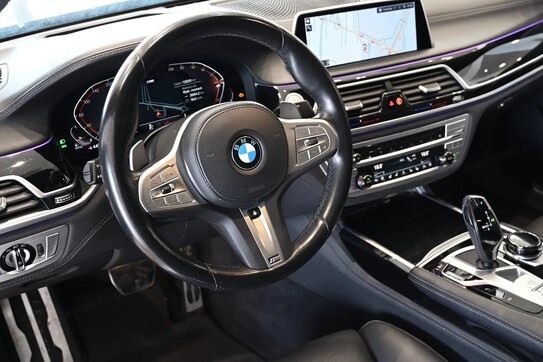 BMW Seria 7 740d xDrive