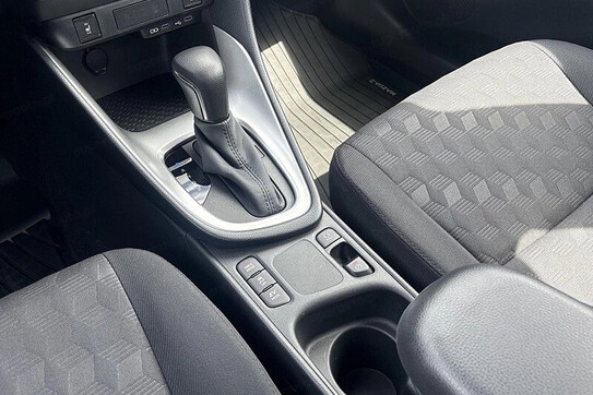 Mazda 2 1.5 Hybrid