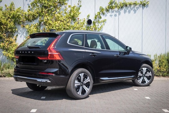 Volvo XC60 T6 Plug-In Hybrid AWD Plus Bright