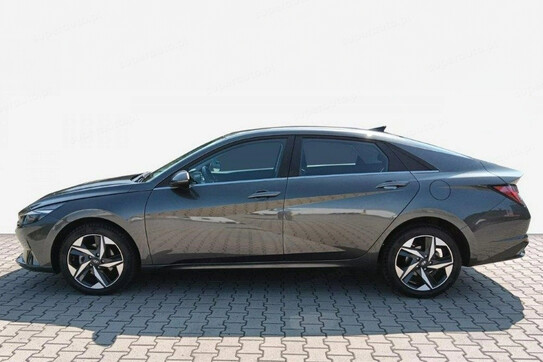 Hyundai Elantra 1.6 Smart