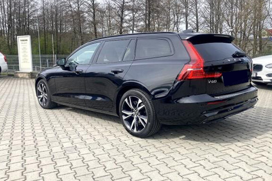 Volvo V60 B4 D Plus Dark