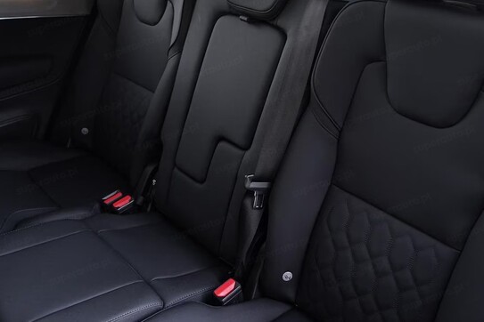Volvo XC90 T8 AWD Plug-In Hybrid Plus Bright 7os