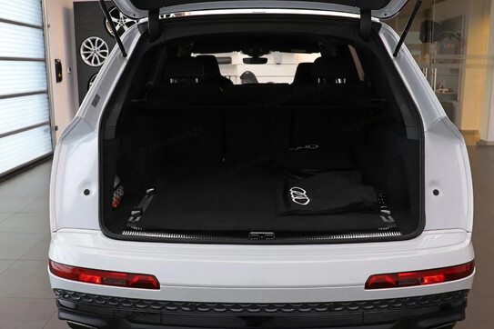 Audi Q7 60 TFSI e PHEV quattro S Line Tiptr.