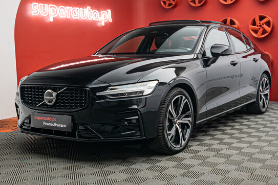 Volvo S60 B5 AWD Ultimate Dark aut
