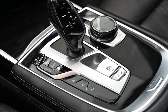 BMW Seria 7 740d xDrive