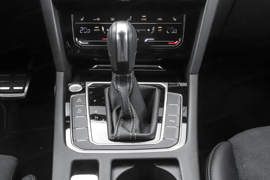 Volkswagen Arteon 2.0 TSI R-Line DSG