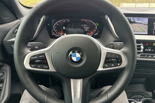 BMW Seria 2 Gran Coupe 218i M Sport