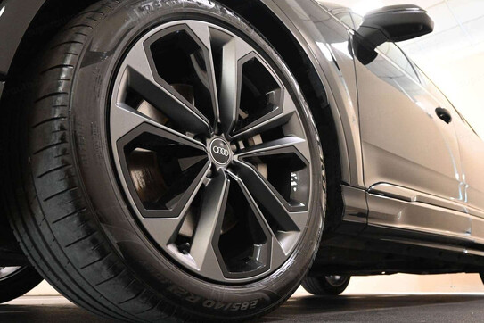Audi Q7 50 TDI quattro S Line