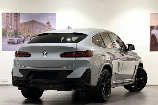 BMW X4 M40d