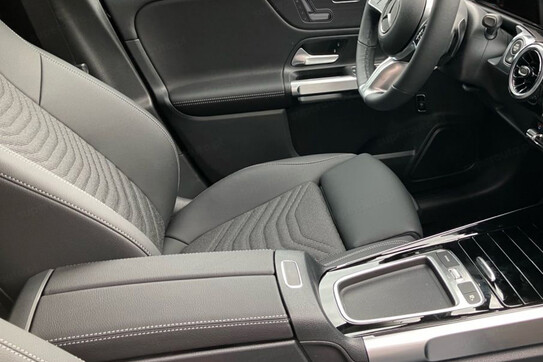Mercedes GLB 220  4-Matic Progressive