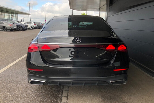 Mercedes E Klasa 220 d  4-Matic AMG