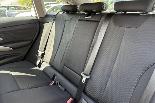 BMW Seria 3 Gran Turismo 320i GPF Advantage